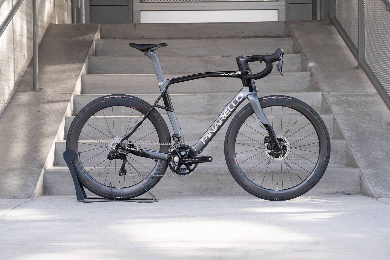 Speed X Comfort - Pinarello Dogma X Beautiful Bicycle