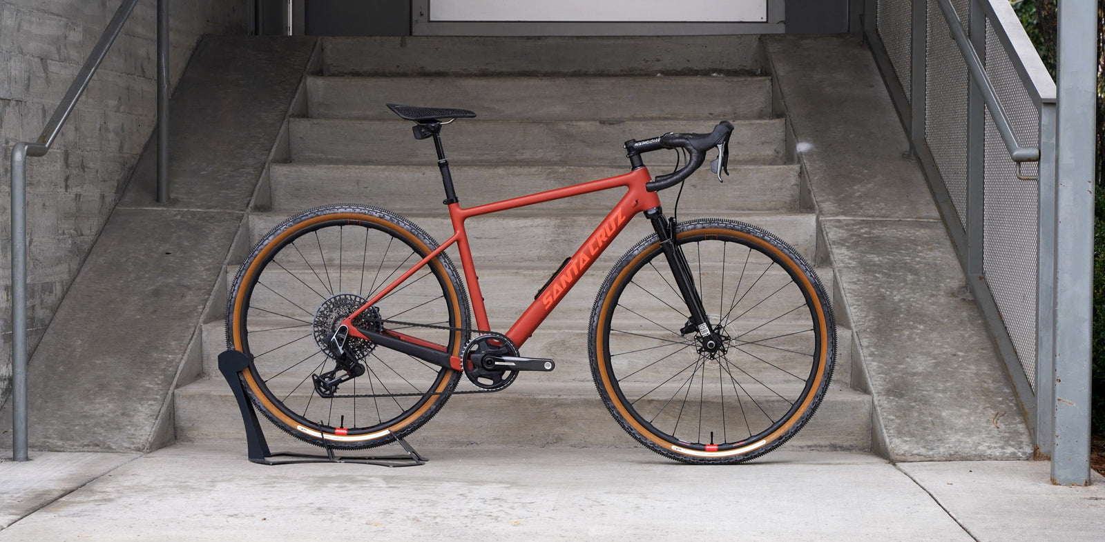 Beautiful Bicycle: The Adventures Santa Cruz Stigmata